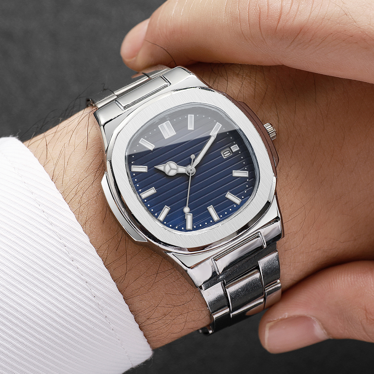 1PC Surprise Watch Mystery Box - Mens Fashion Watch reseña y precio