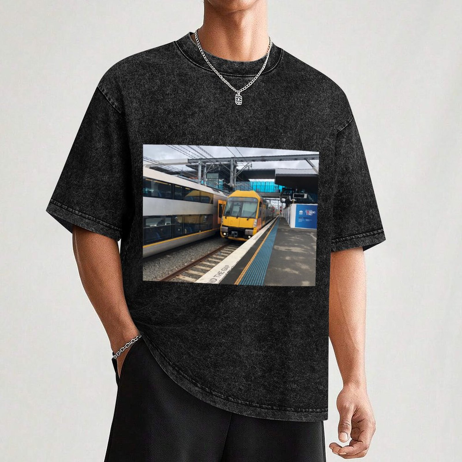 Sydney Trains A Set Waratah at - Men'S Fashion Sydney reseña y precio